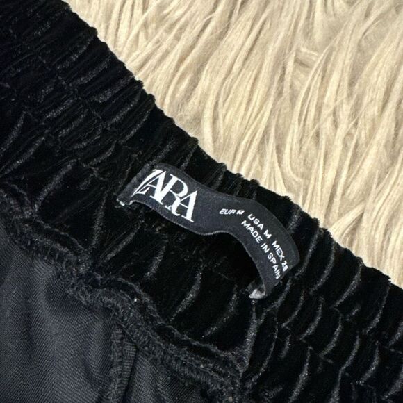 Zara velvet joggers size medium - Picture 2 of 3